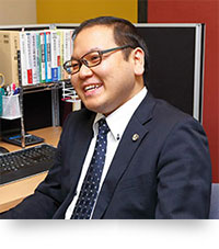 弁護士 伊村 亮輔